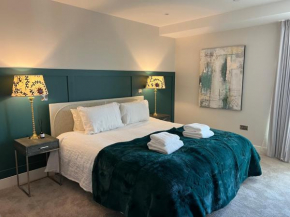 The Spitalfields Suite at Ryedale House